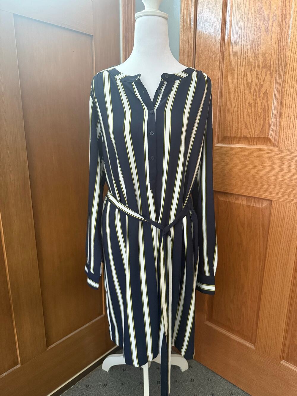 Loft Outlet Navy Striped Dress Size Large NWT